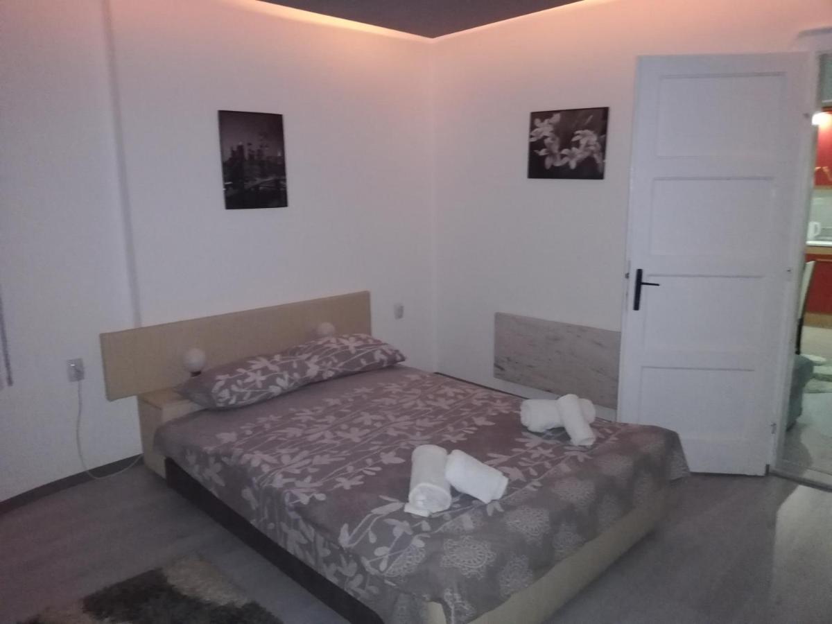 Andrina Sweet Ni